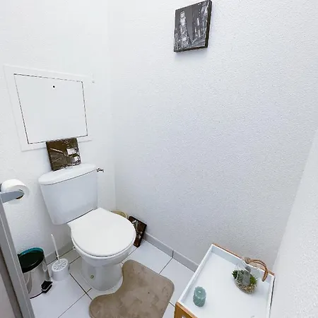 Appartement En Avec Piscine Coulounieix-Chamiers